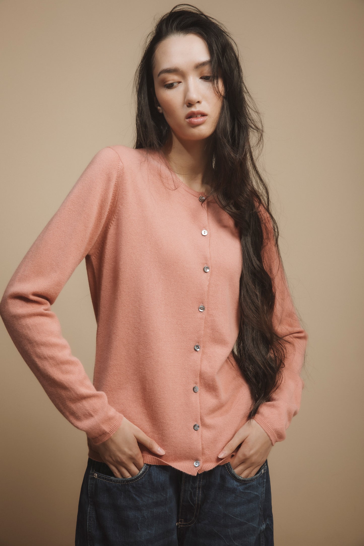Made in Scotland Charlotte Cashmere High Button Cardigan - Dusky Pink