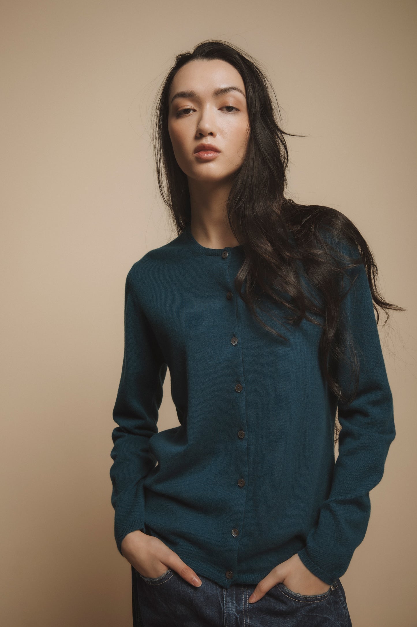 Made in Scotland Charlotte Cashmere High Button Cardigan - Petrol Blue