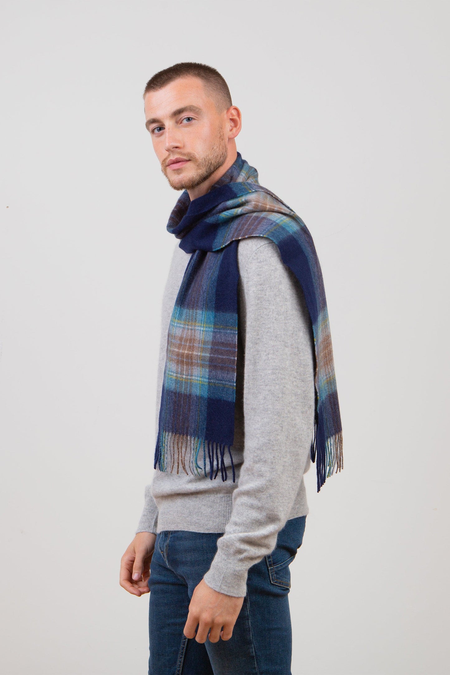 Heritage Tartan Cashmere Scarf - Holyrood