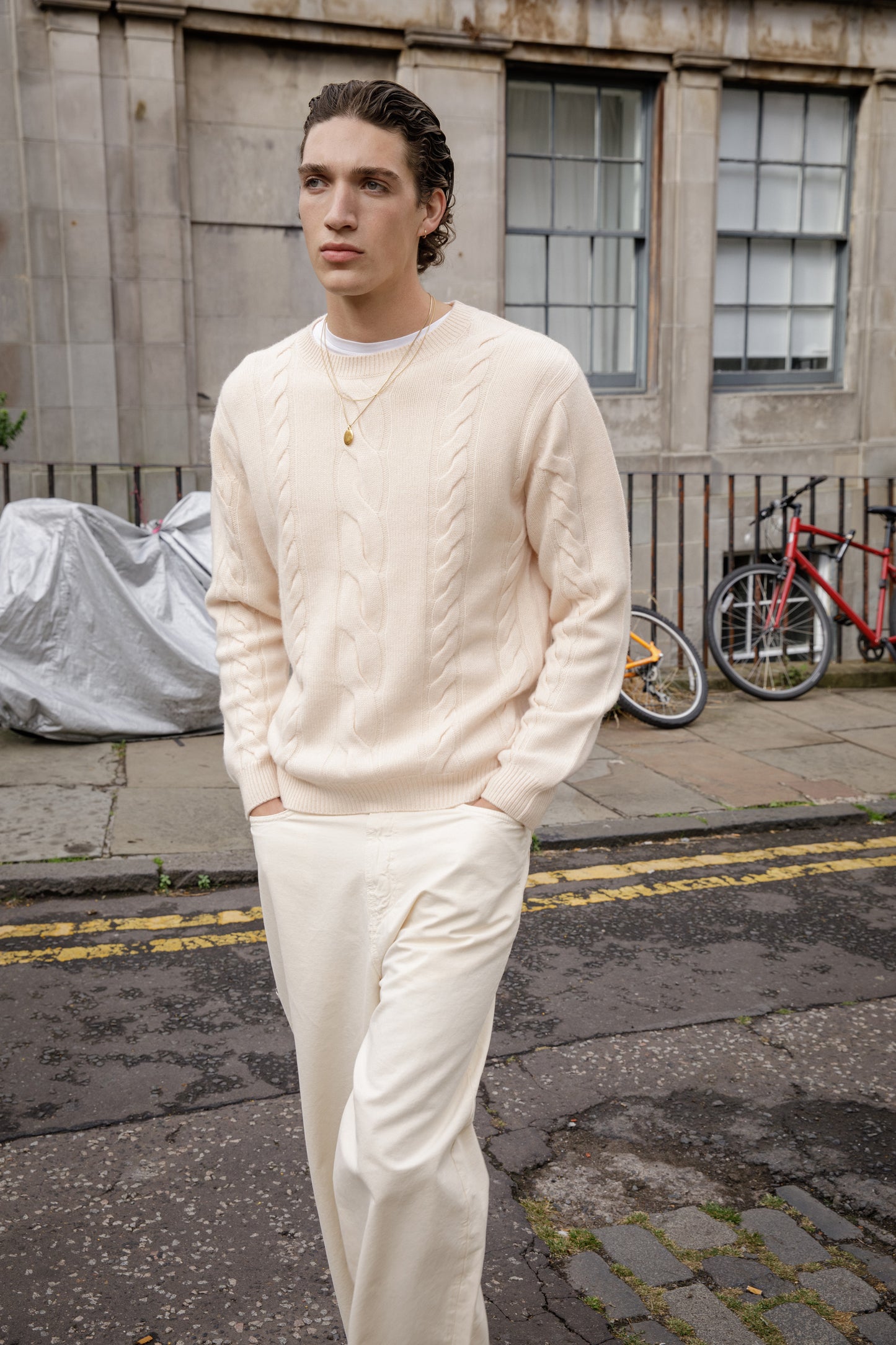Canongate Cable Cashmere Jumper - Cream