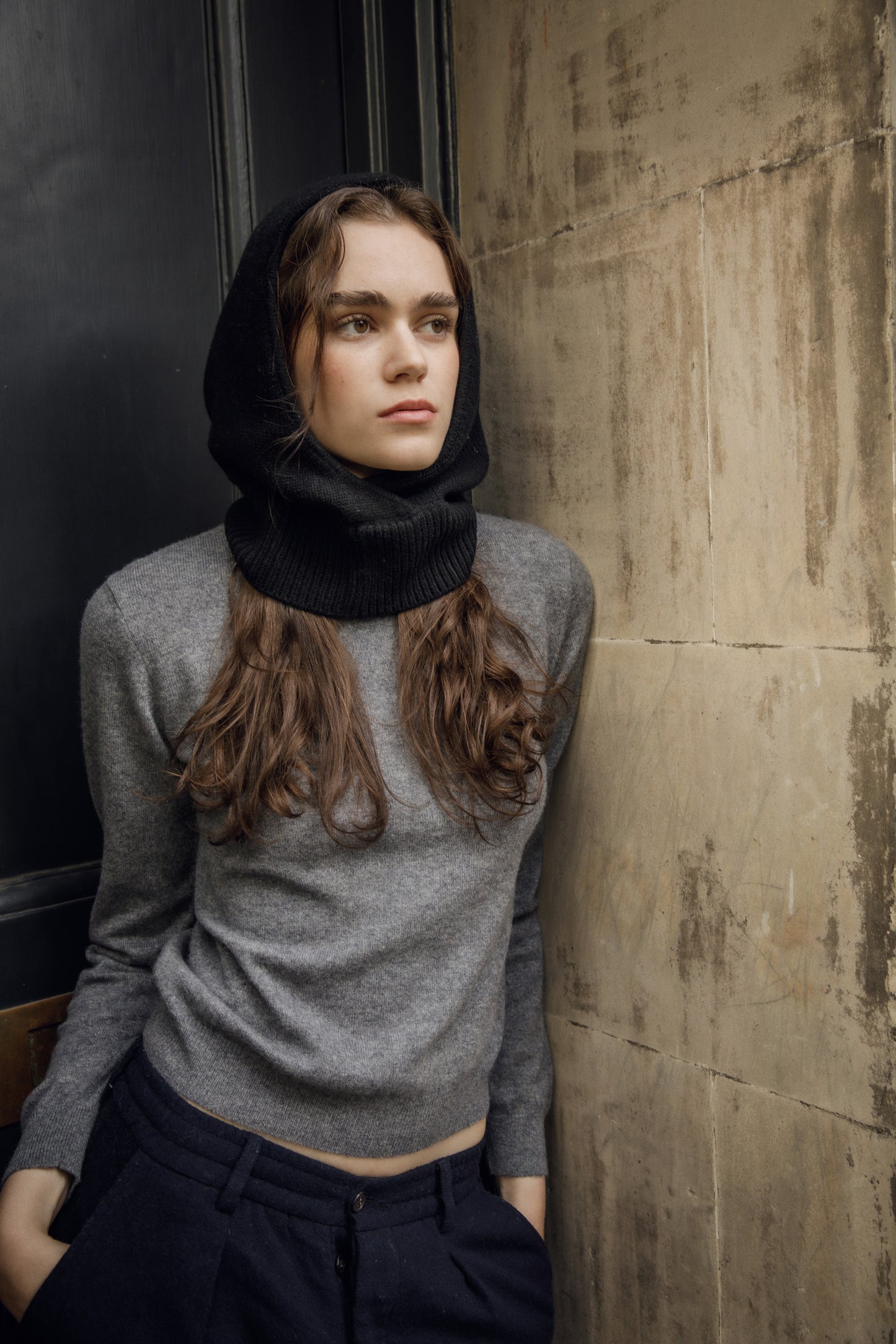 Cashmere Cross Front Hood - Black