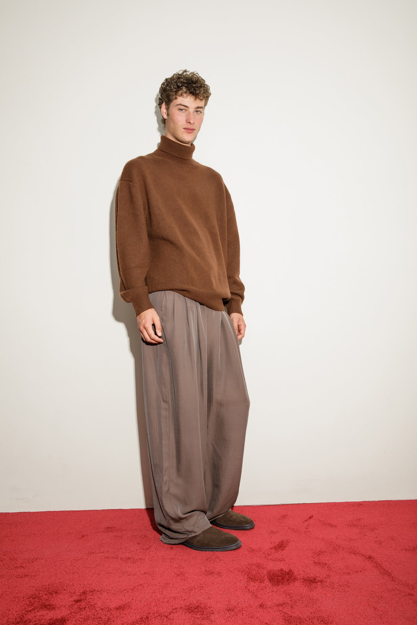 Hamilton Cashmere Roll Neck Jumper - Coco