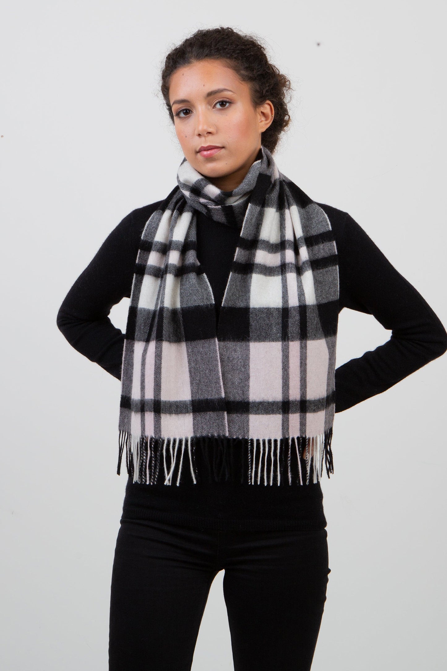 Lambswool Scarf - Super Exploded Thompson Baby Pink