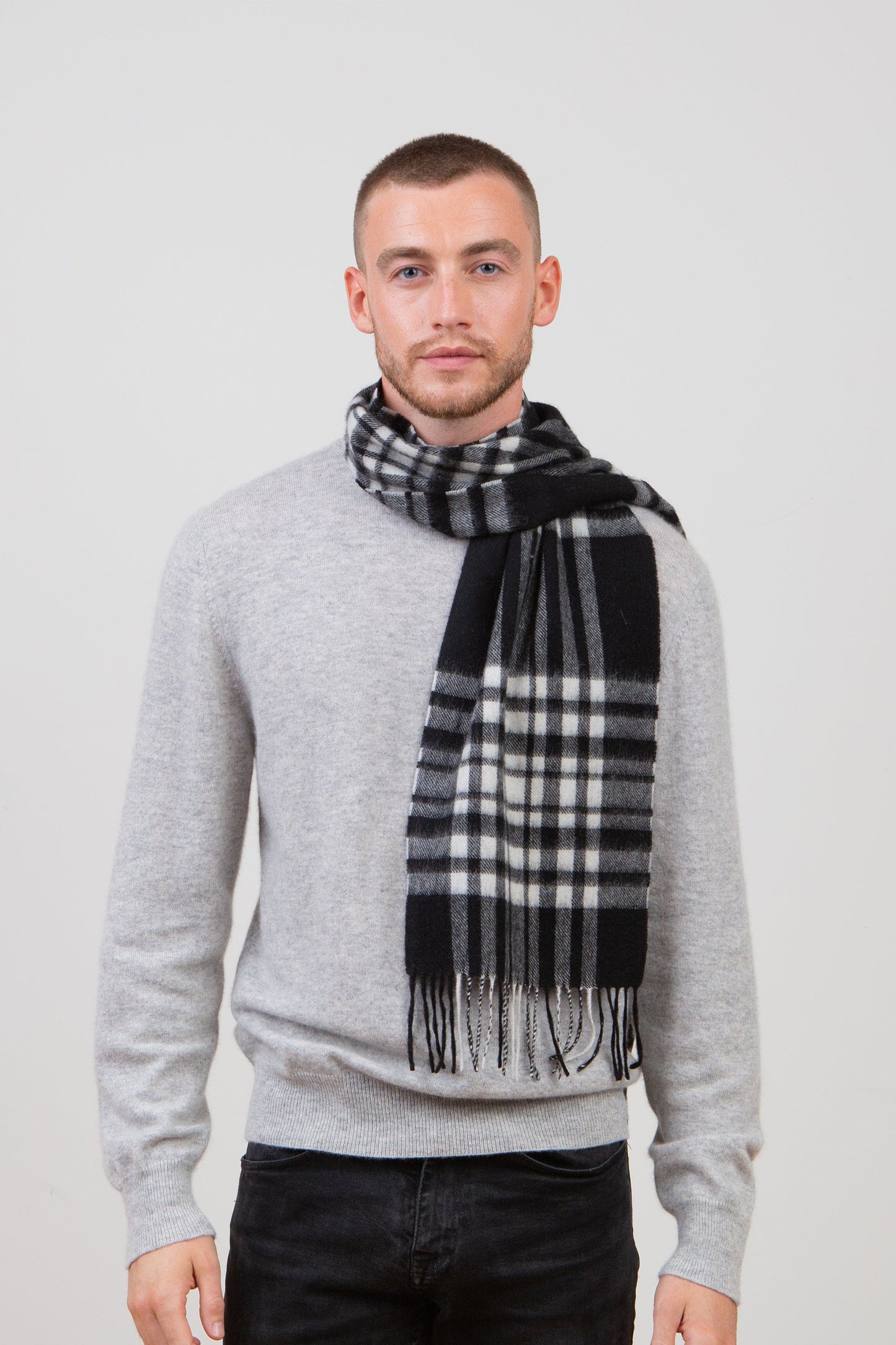 Heritage Tartan Lambswool Scarf - Exploded Black & White Menzies