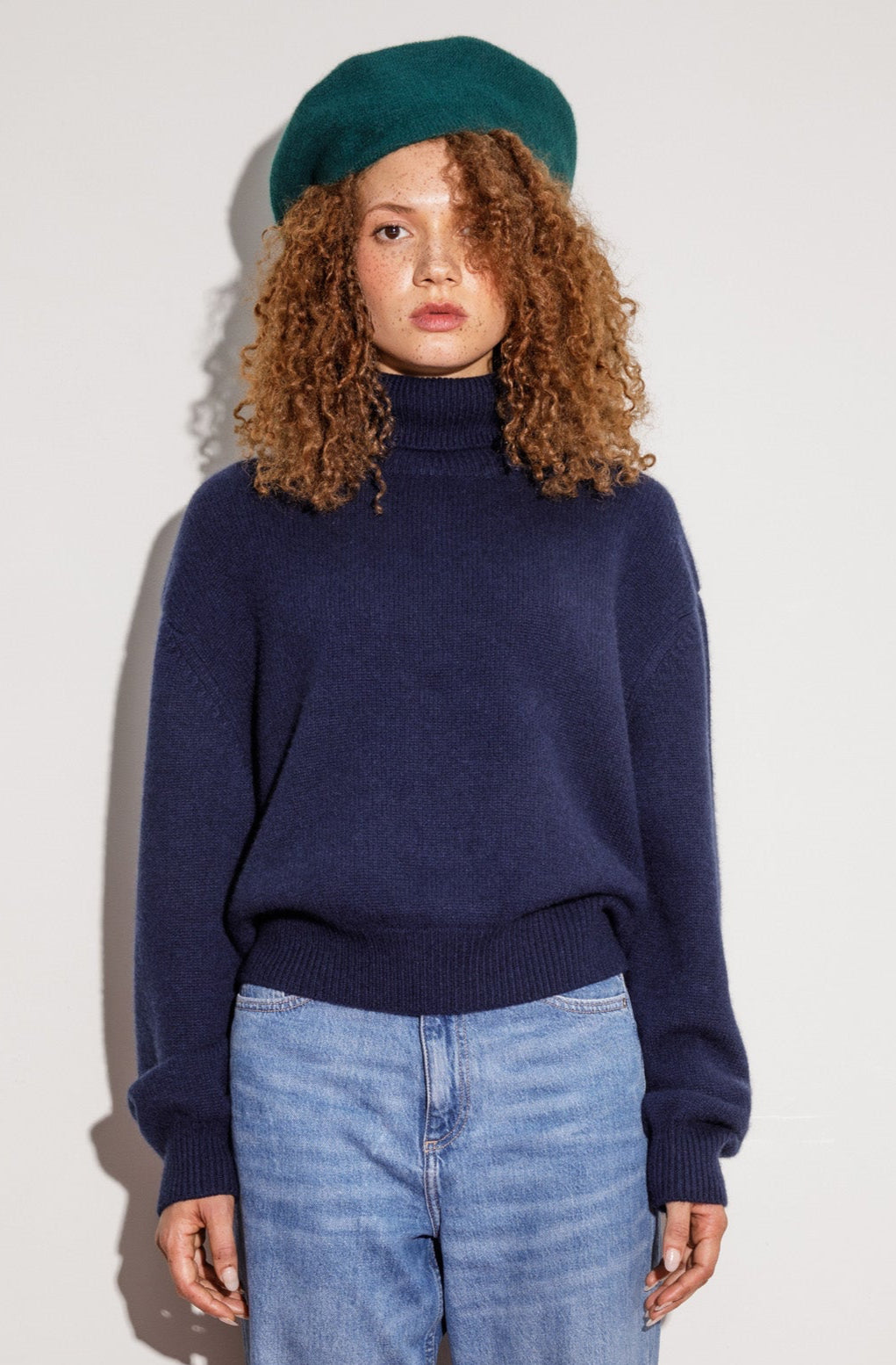 Cramond Cashmere Roll Neck Jumper - Navy