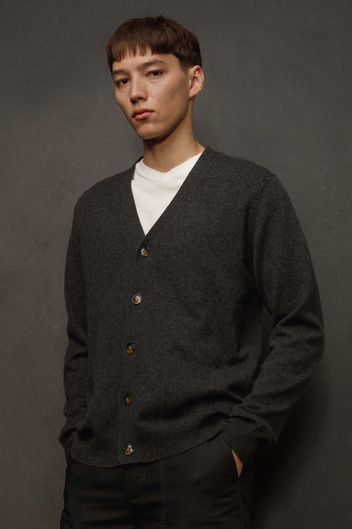 Men’s Cashmere V Neck Cardigan - Charcoal Grey
