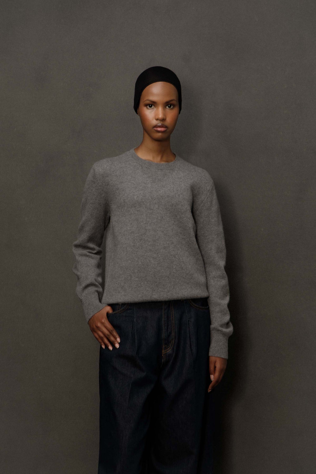 Women’s Heavyweight Cashmere Crew Neck Jumper - Derby Grey