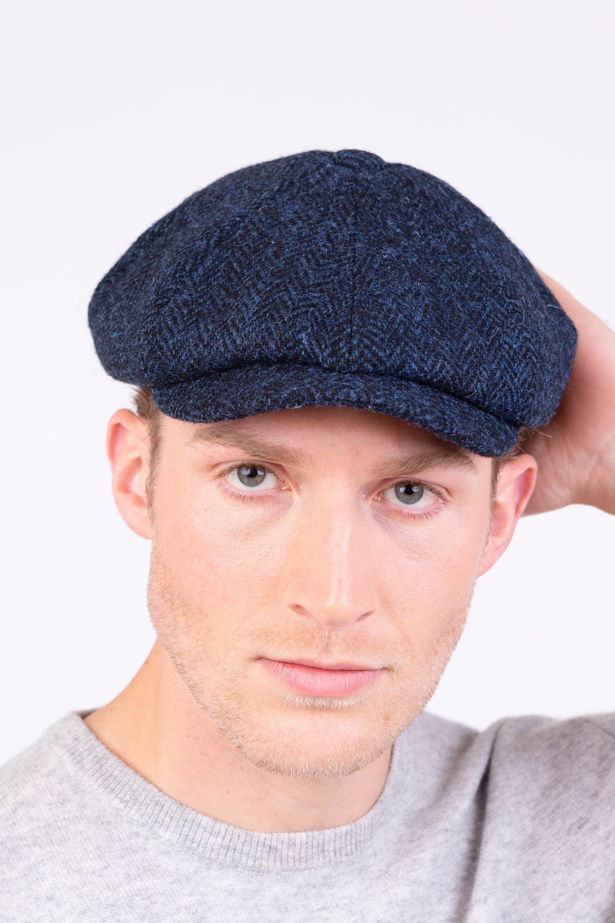 Harris Tweed Carloway Hat Dark Herringbone