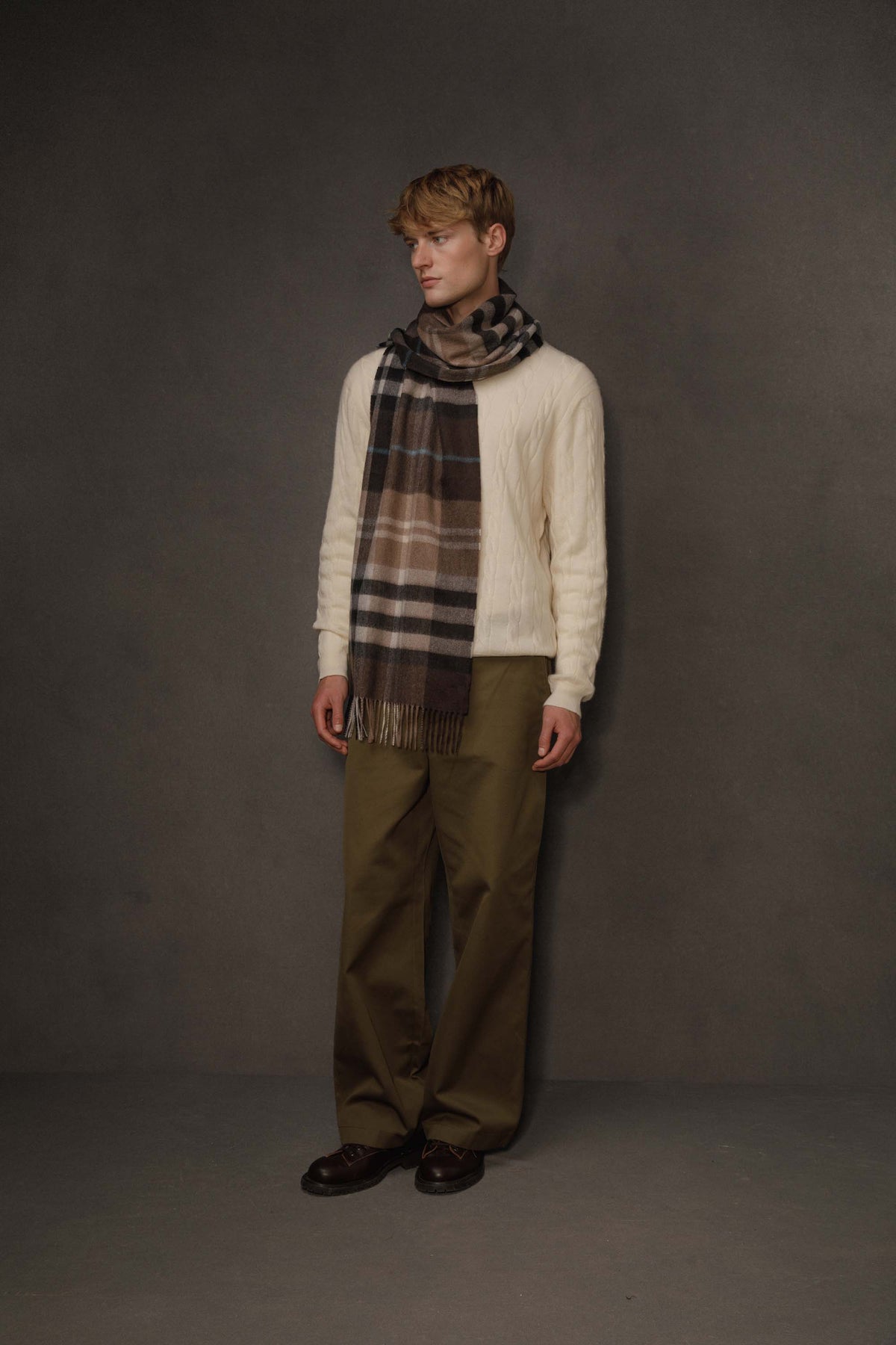 House Check Cashmere Wide Scarf - Brown