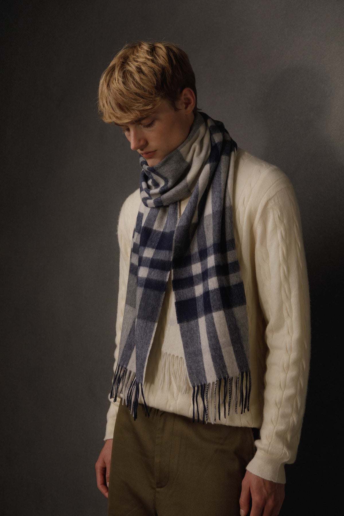House Check Cashmere Wide Scarf - Navy