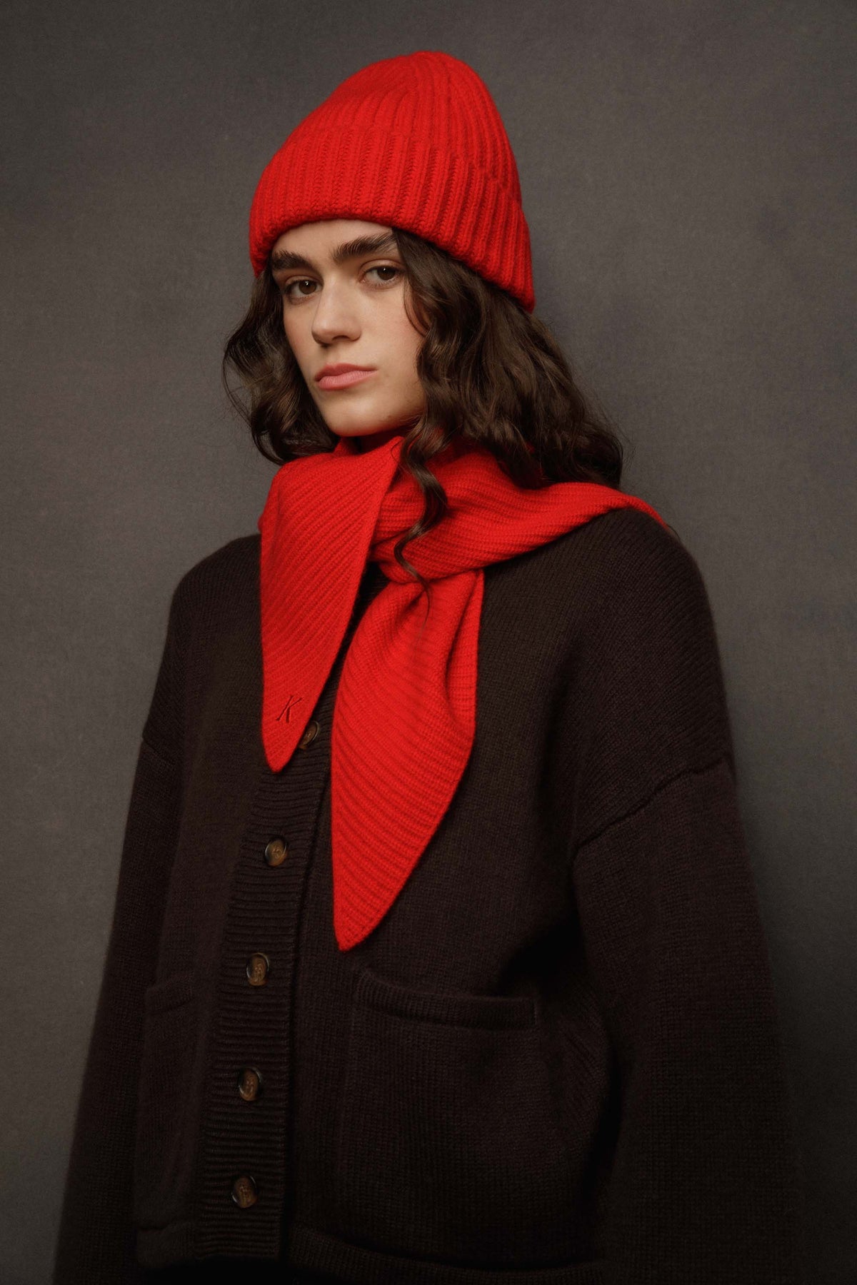 Triangle Knitted Cashmere Scarf - Red