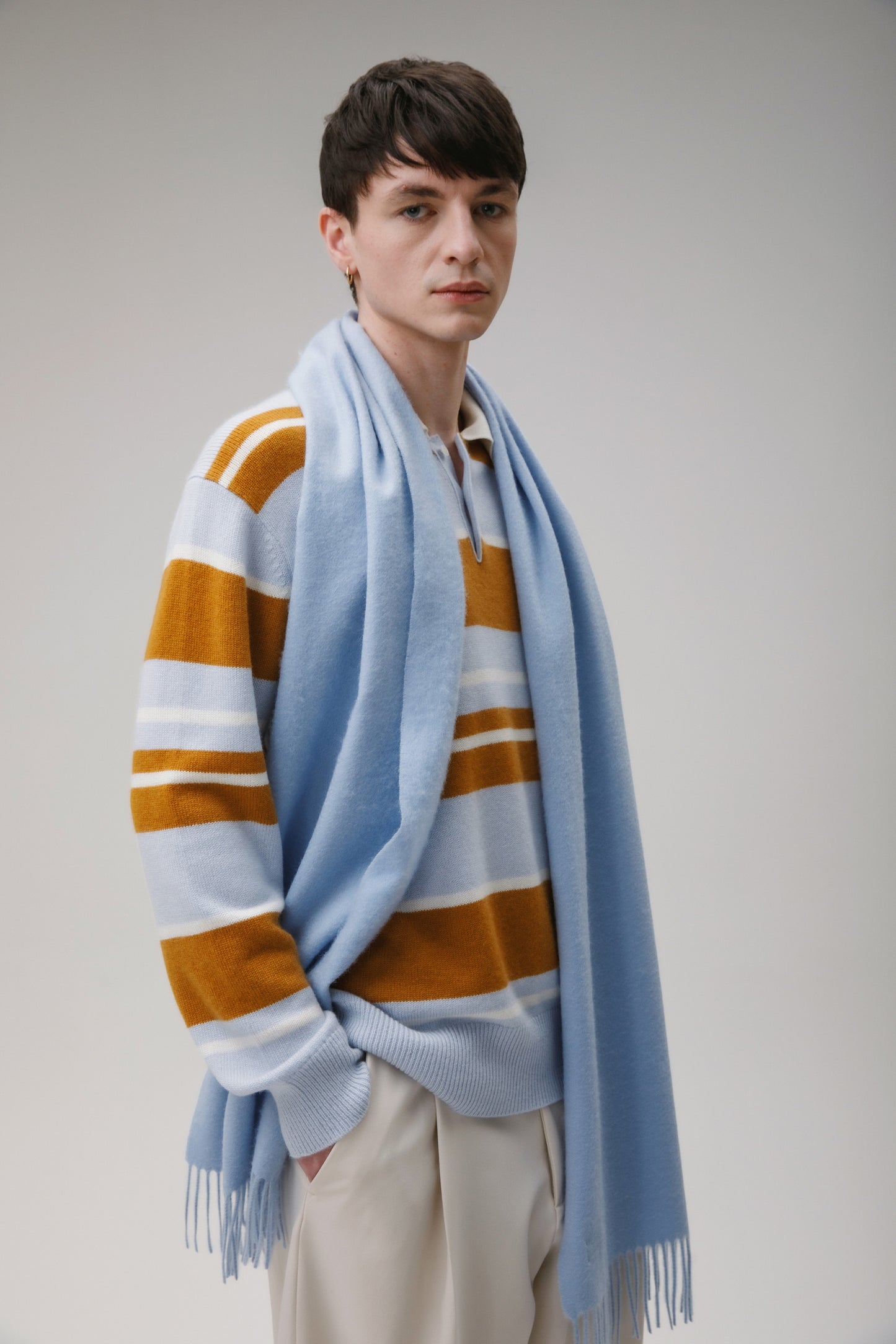Solid Cashmere Wide Scarf - Blue