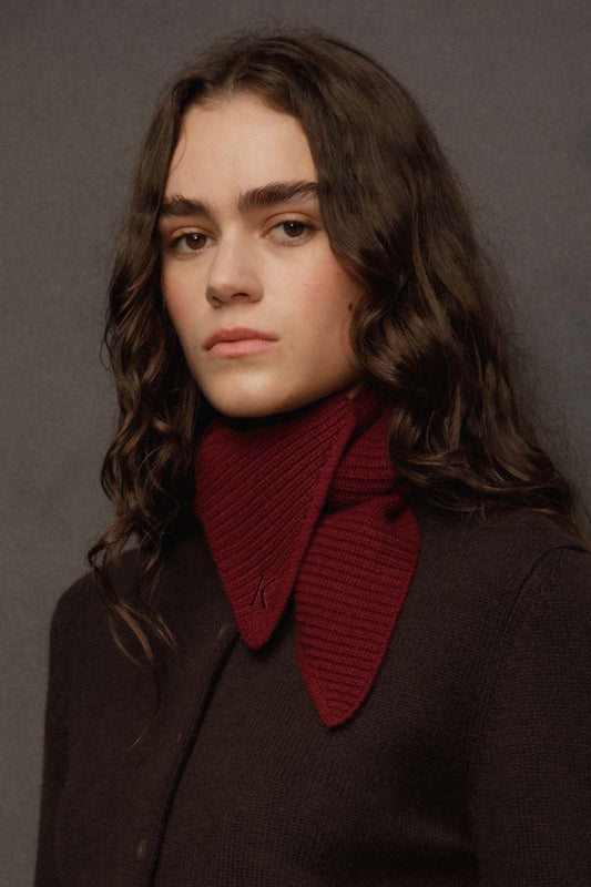 Knitted Cashmere Neck Tie - Burgundy