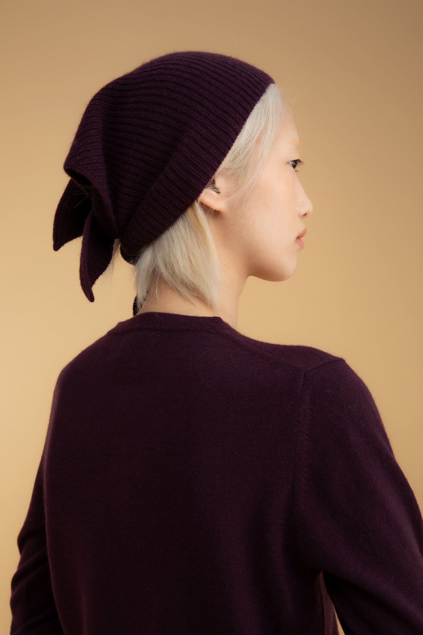 Knitted Cashmere Neck Tie - Maroon