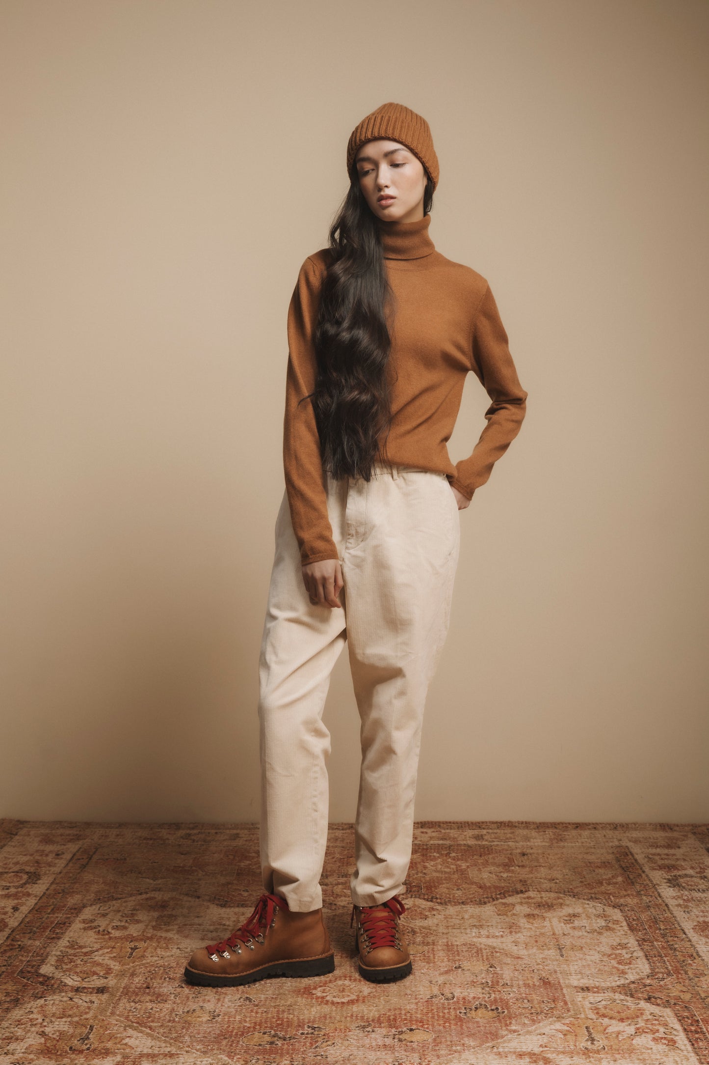 Made in Scotland Charlotte Cashmere Roll Collar Jumper - Vicuna