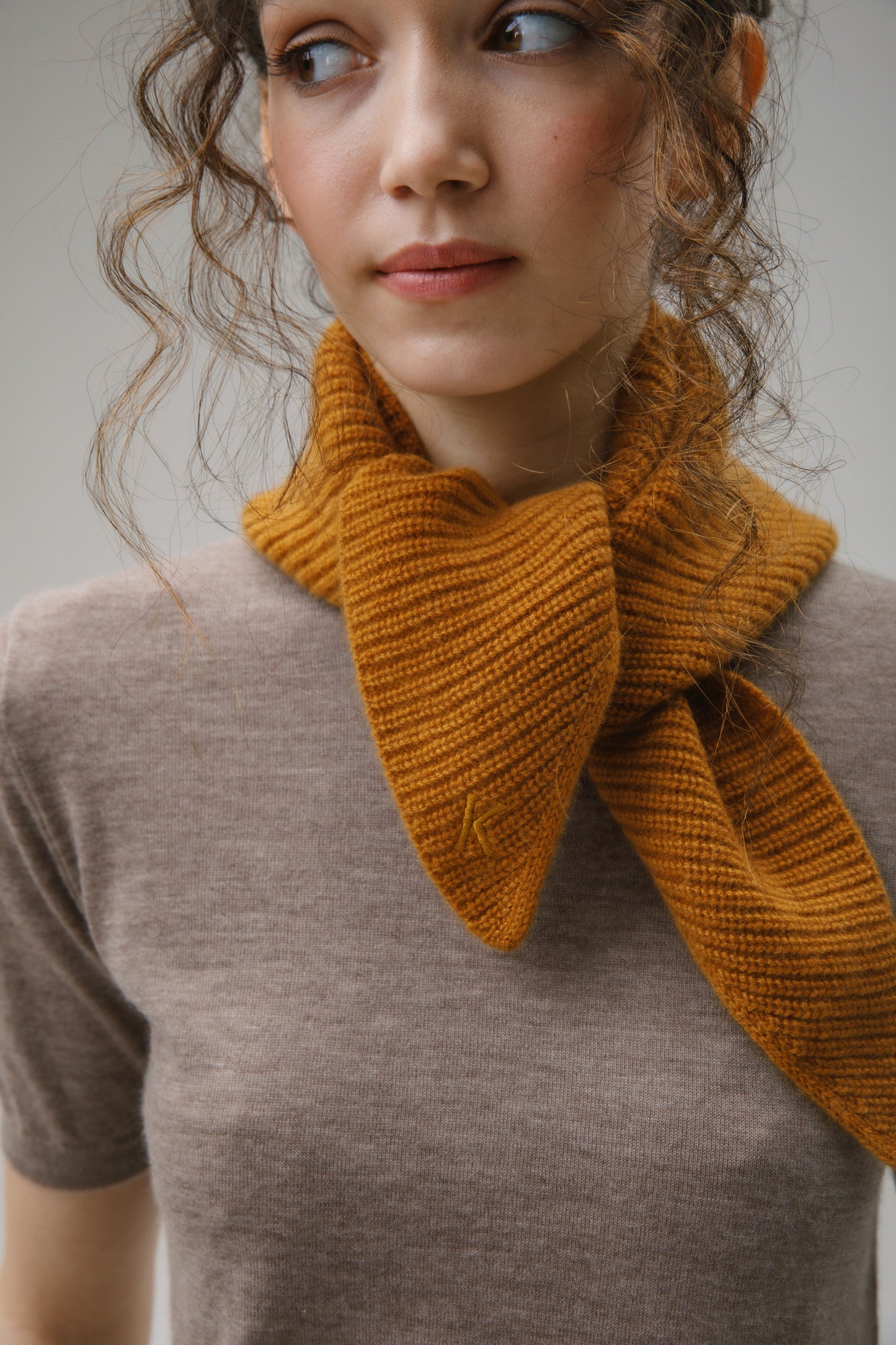 Knitted Cashmere Neck Tie - Amber Haze