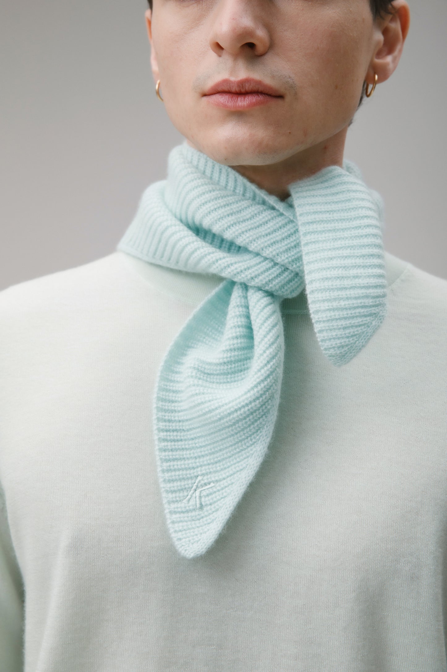 Knitted Cashmere Neck Tie - Jelly Mint