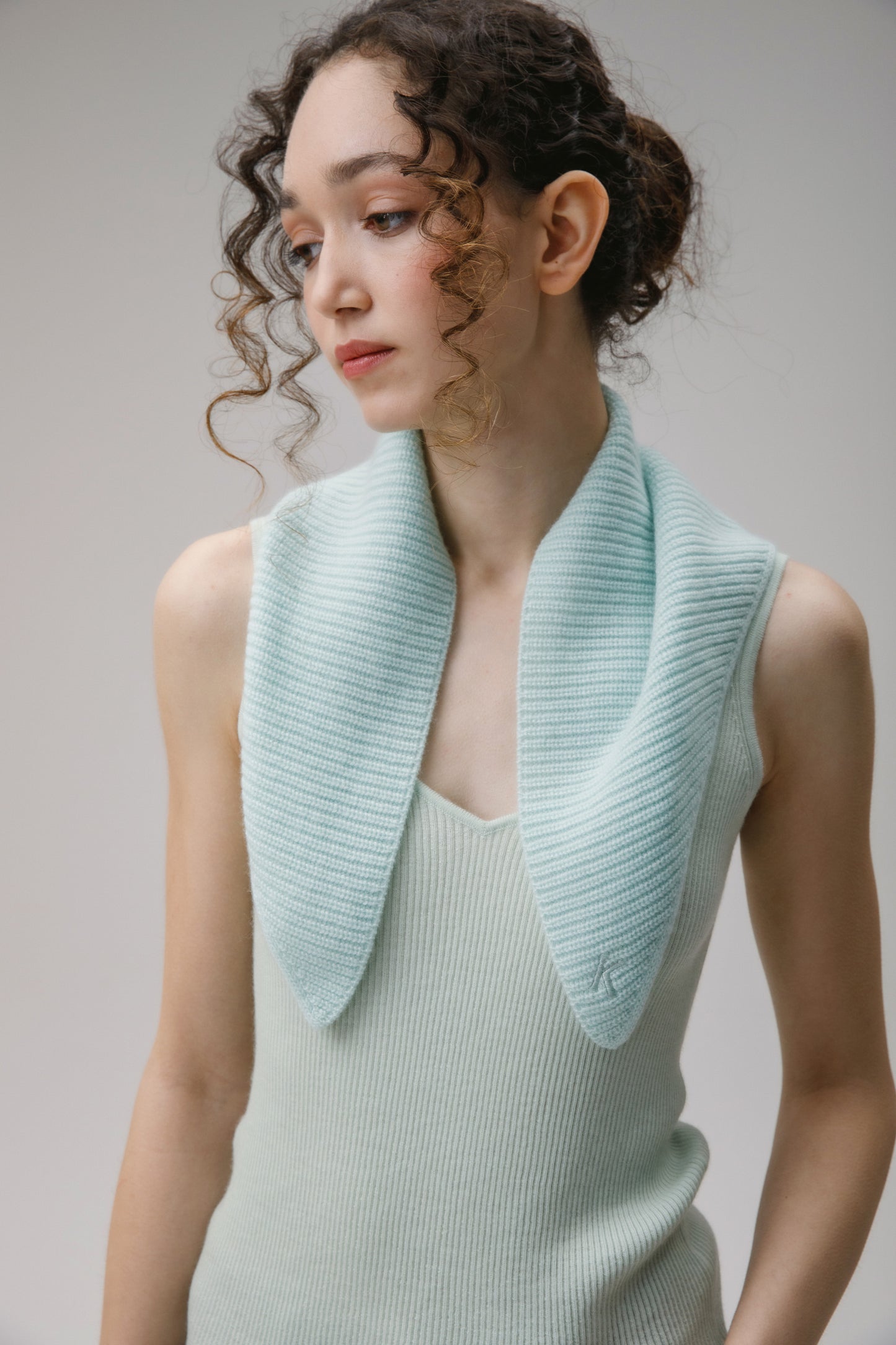 Knitted Cashmere Neck Tie - Jelly Mint