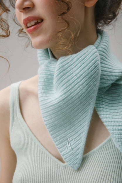 Knitted Cashmere Neck Tie - Jelly Mint