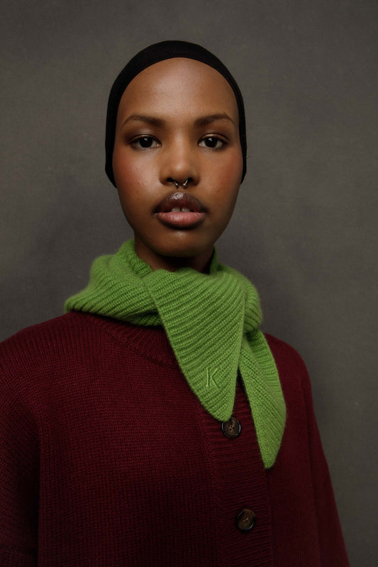 Knitted Cashmere Neck Tie - Nettle Green