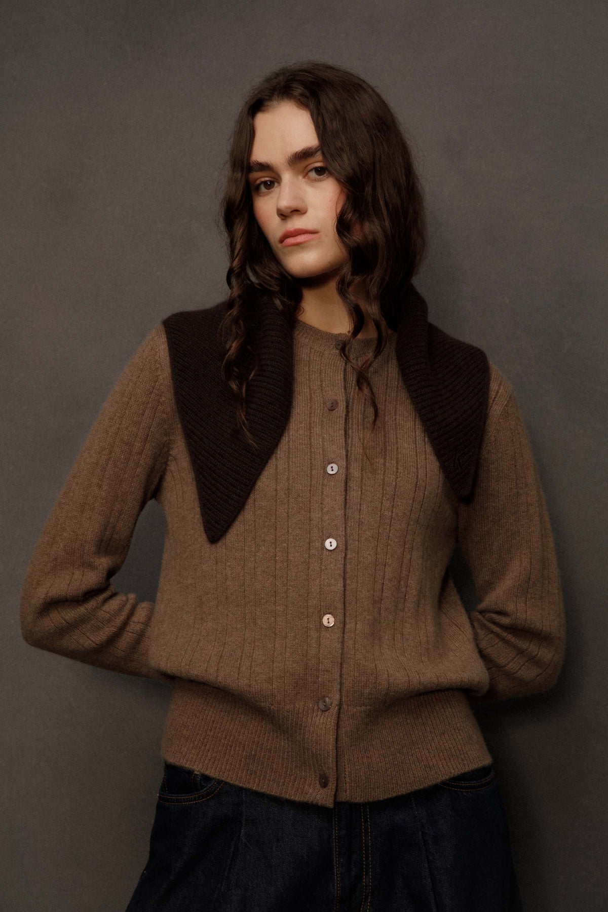 Knitted Cashmere Neck Tie - Peat Brown