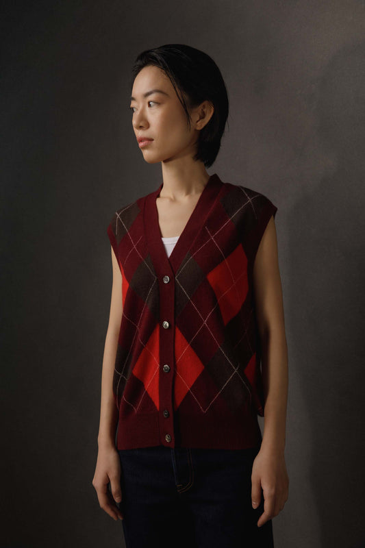 Women's Argyle Cashmere Vest - Burgundy