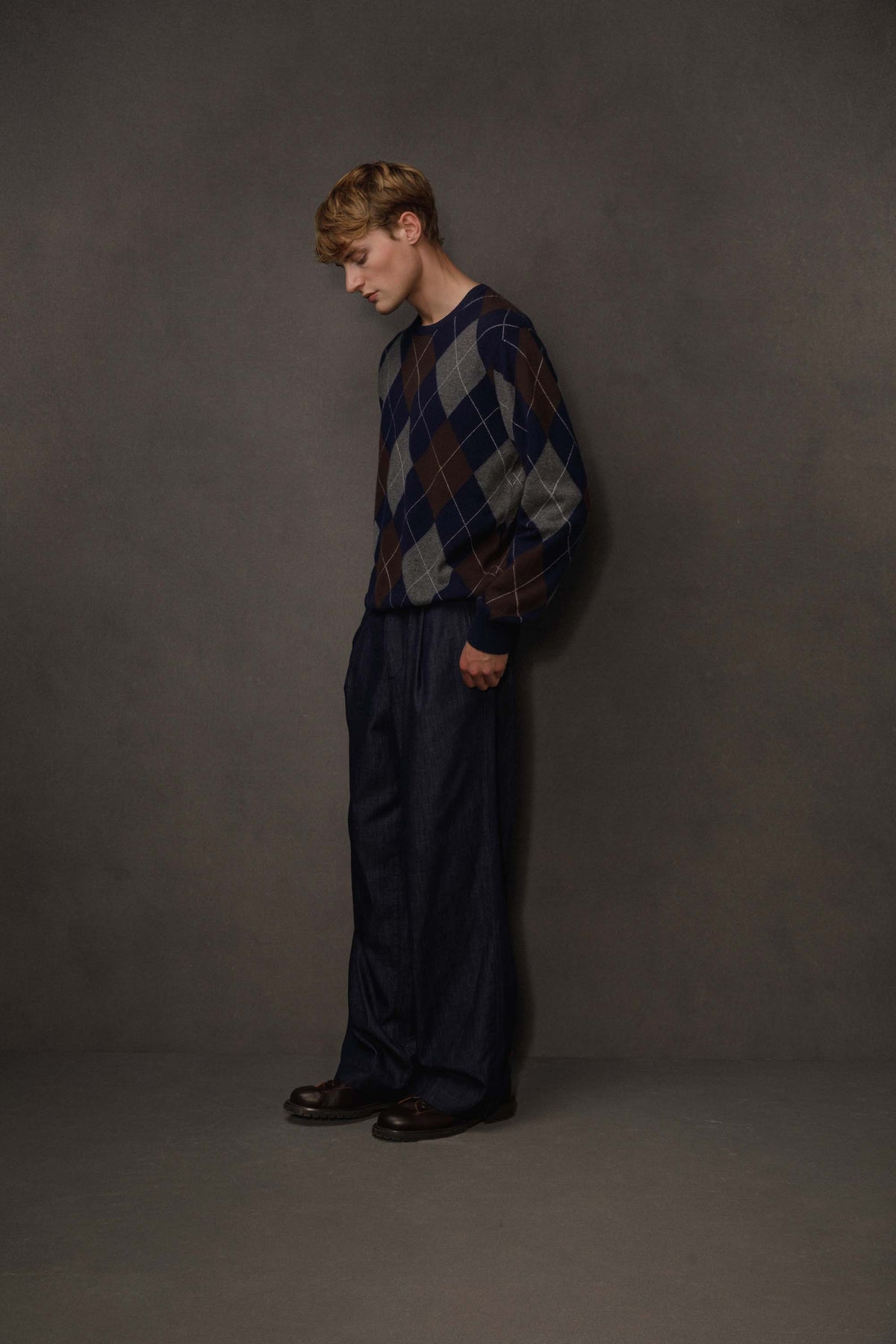 Men's Argyle Crew Neck Cashmere Jumper - Navy