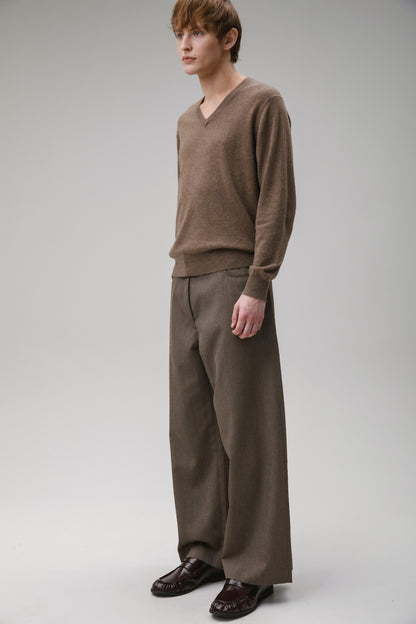 Men's Cashmere V Neck Jumper - Squirrel