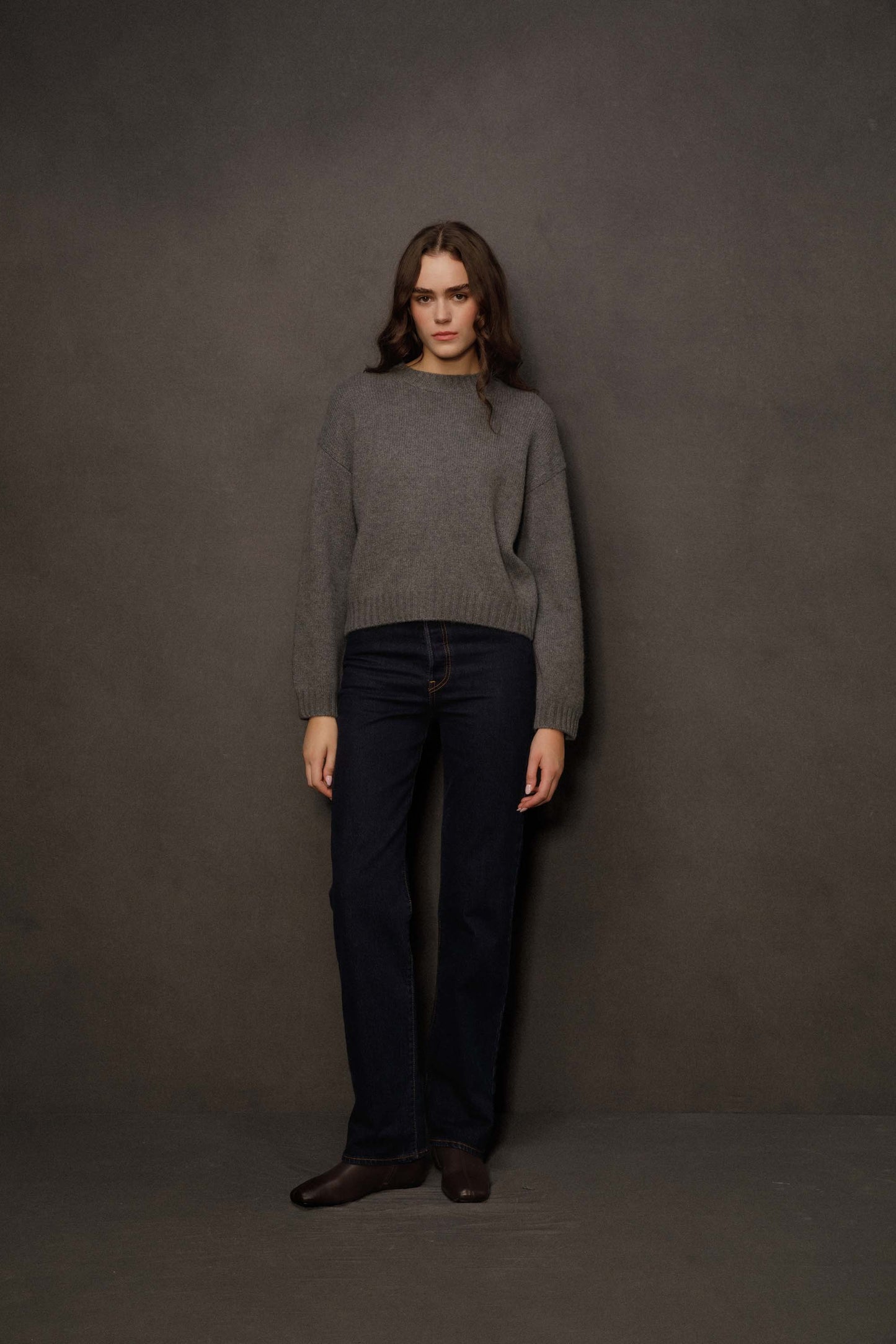 Women’s Raeburn Boxy Cashmere Crew Neck Jumper - Grey