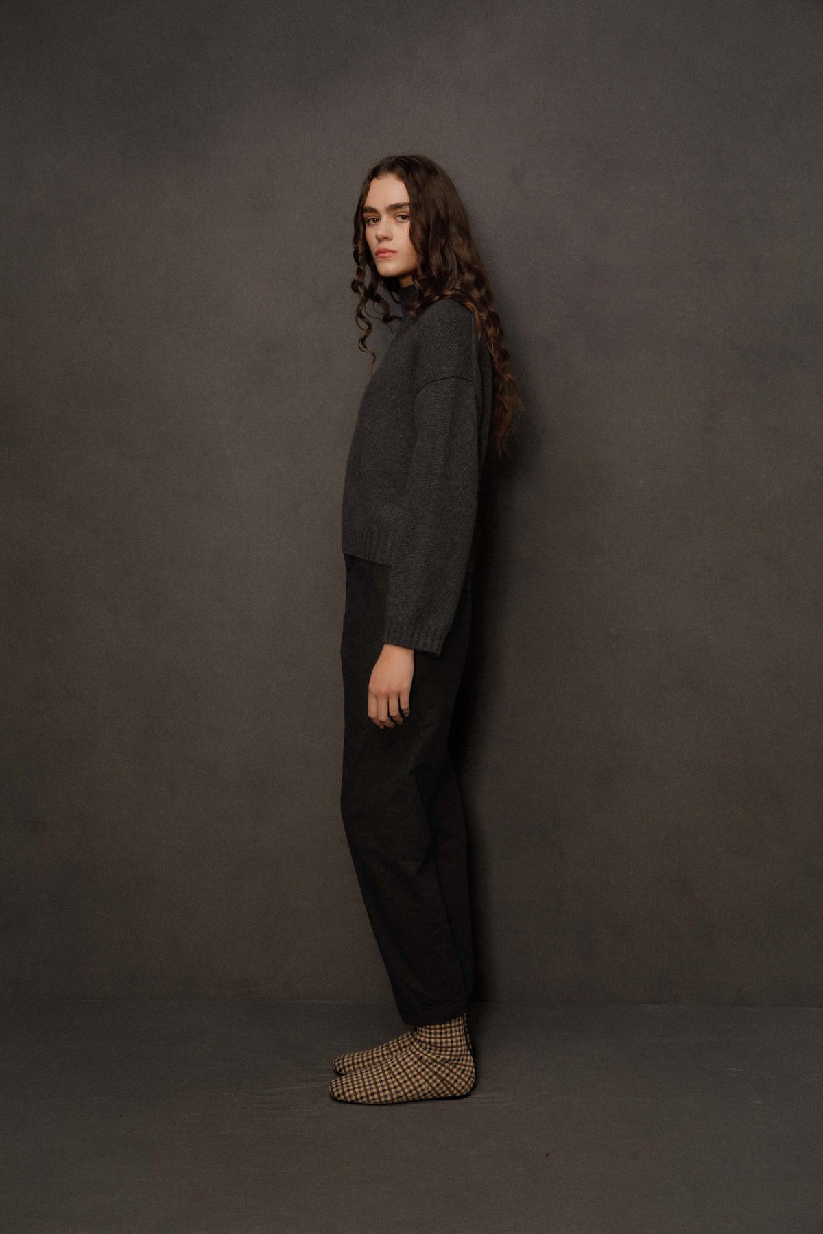 Women’s Raeburn Cashmere Funnel Neck Jumper - Charcoal Grey