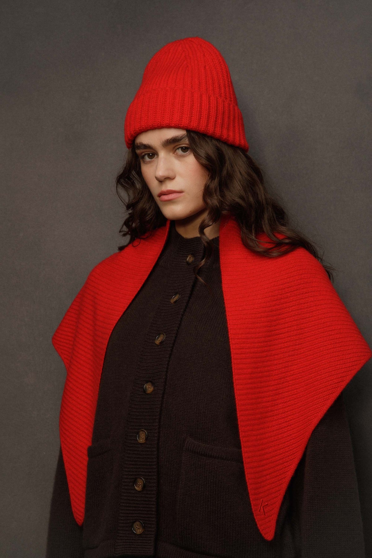 Triangle Knitted Cashmere Scarf - Red