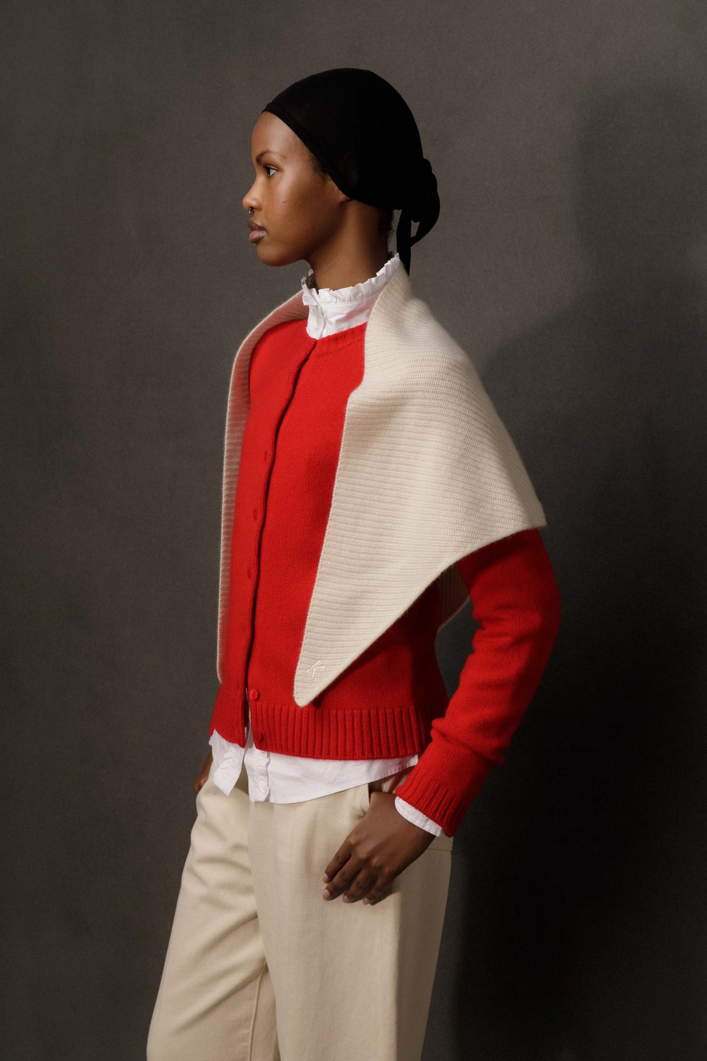 Triangle Knitted Cashmere Scarf - Cream