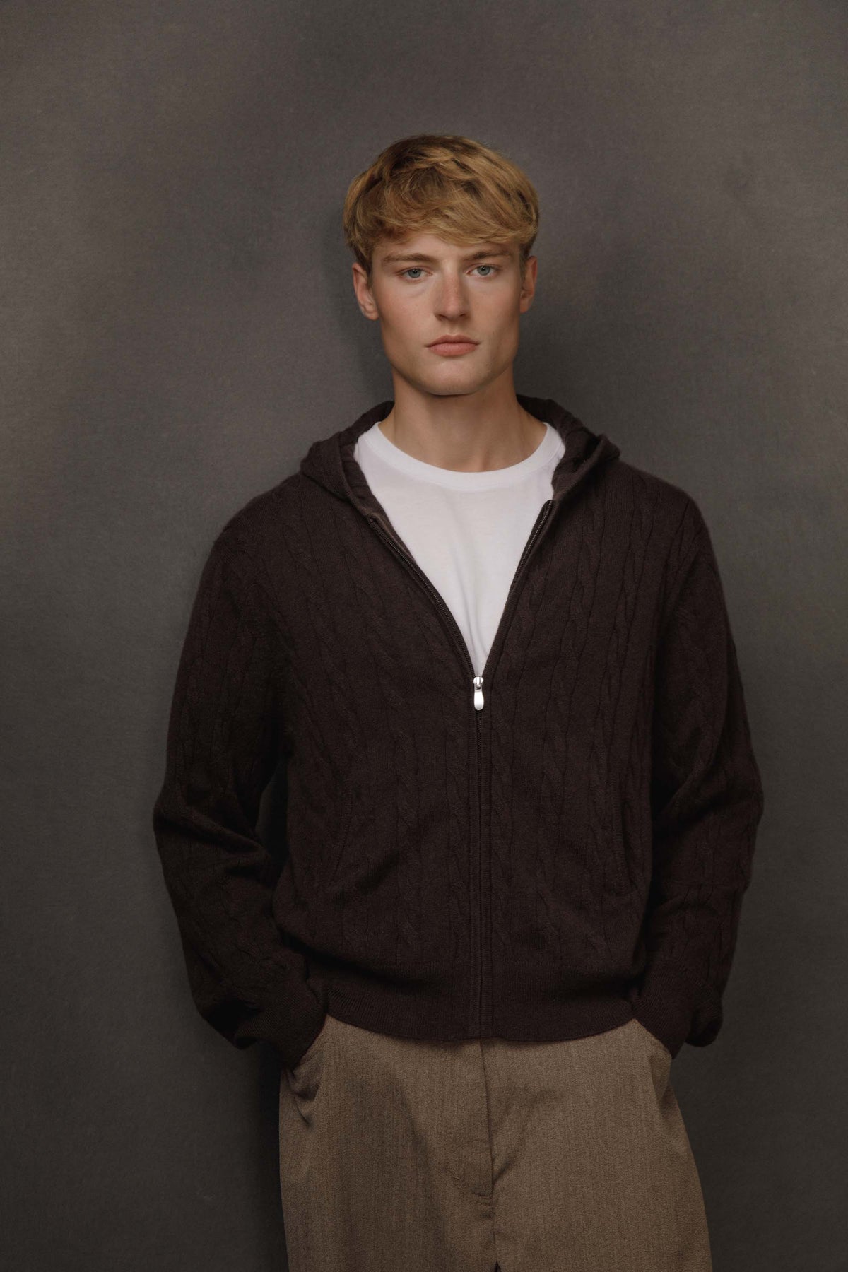 Unisex Cable Cashmere Zip Hoodie - Peat Brown