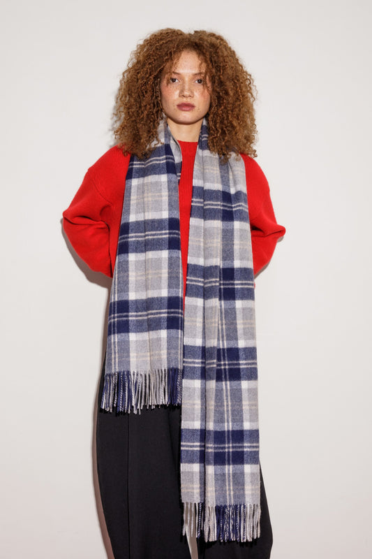 Heritage Tartan Cashmere Wide Scarf - Silver Bannockbane