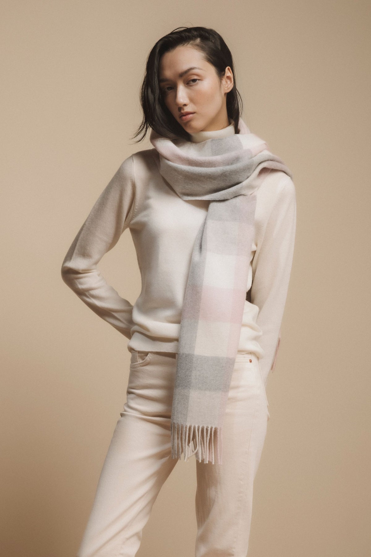 5 Square Check Cashmere Wide Scarf - Cherub