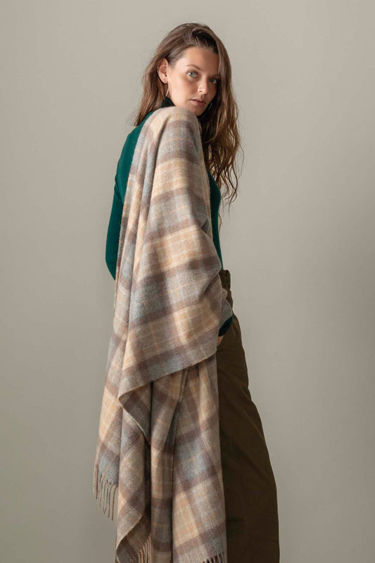 Made In Scotland Heritage Cashmere Stole - Mackellar Natural