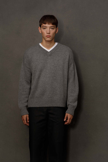 Unisex Cashmere V Neck Jumper - Derby Grey