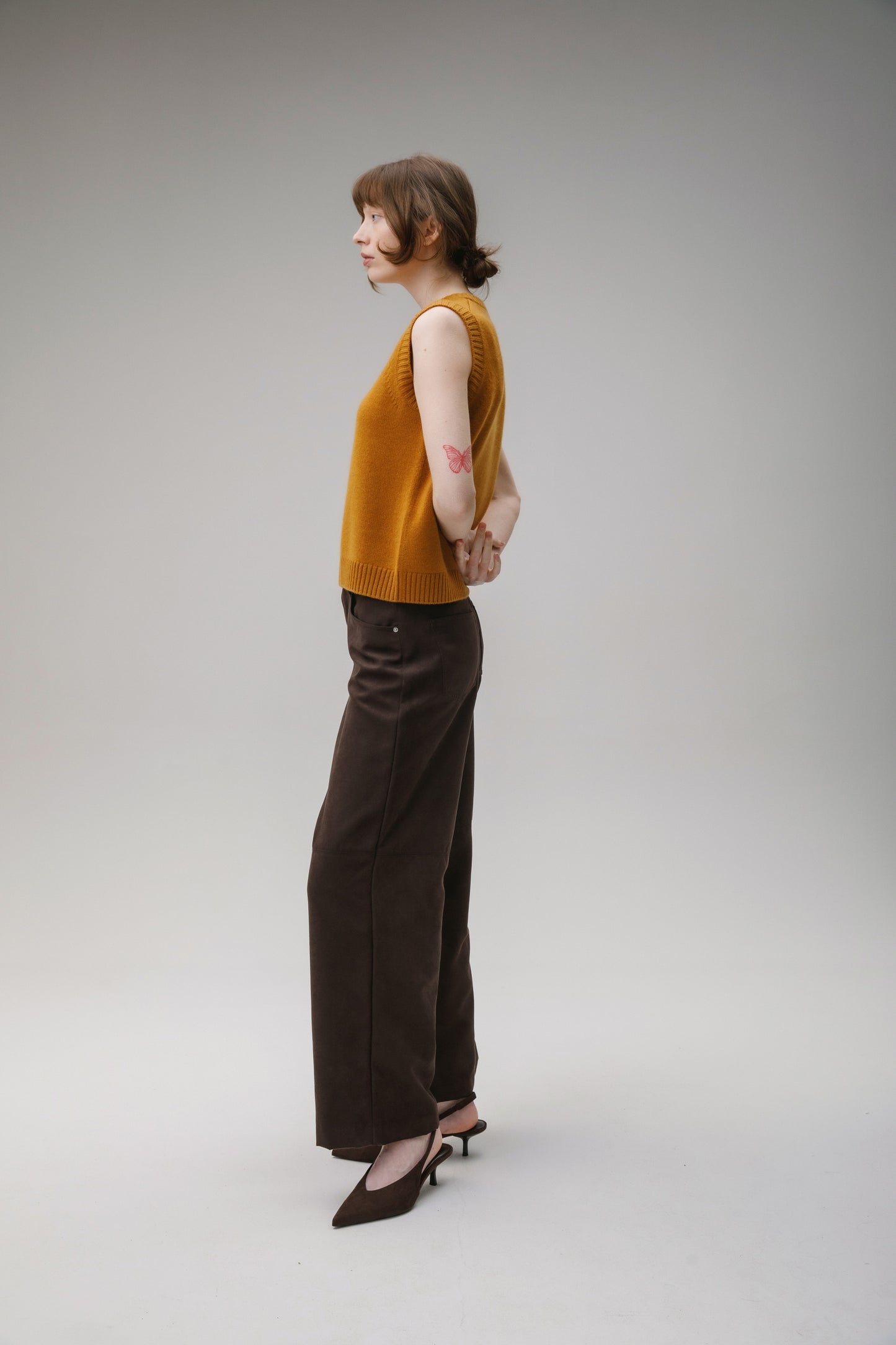 Crew Neck Cashmere Button Vest - Amber Haze