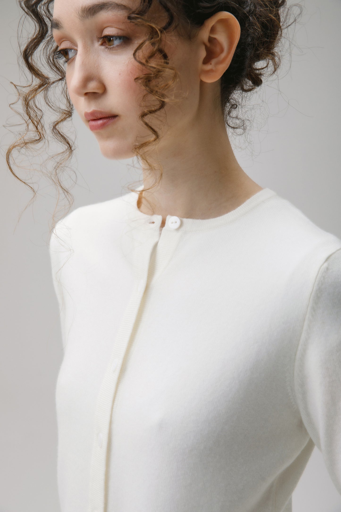 Women's Cashmere High Button Cardigan - Soft Cream
