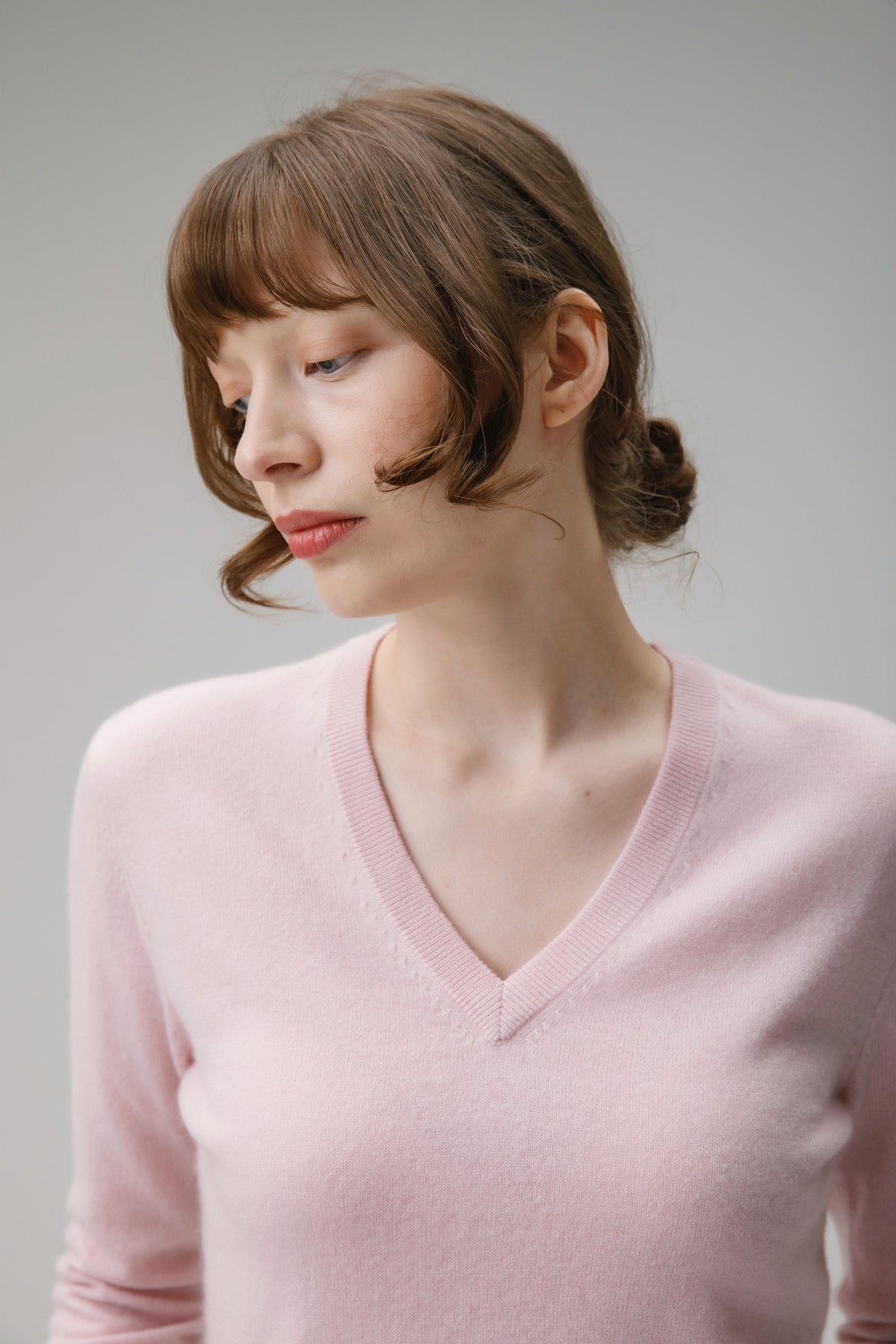 Women's Cashmere V Neck Jumper - Pale Lilac