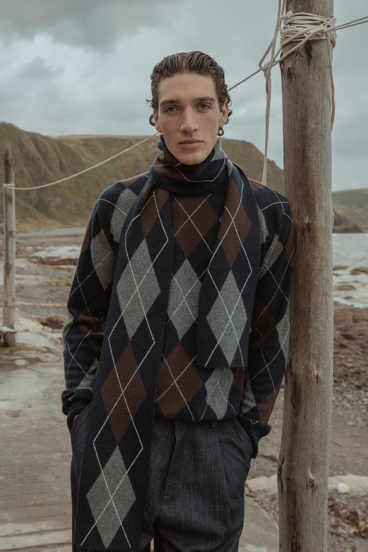 Men's Argyle Crew Neck Cashmere Jumper - Navy