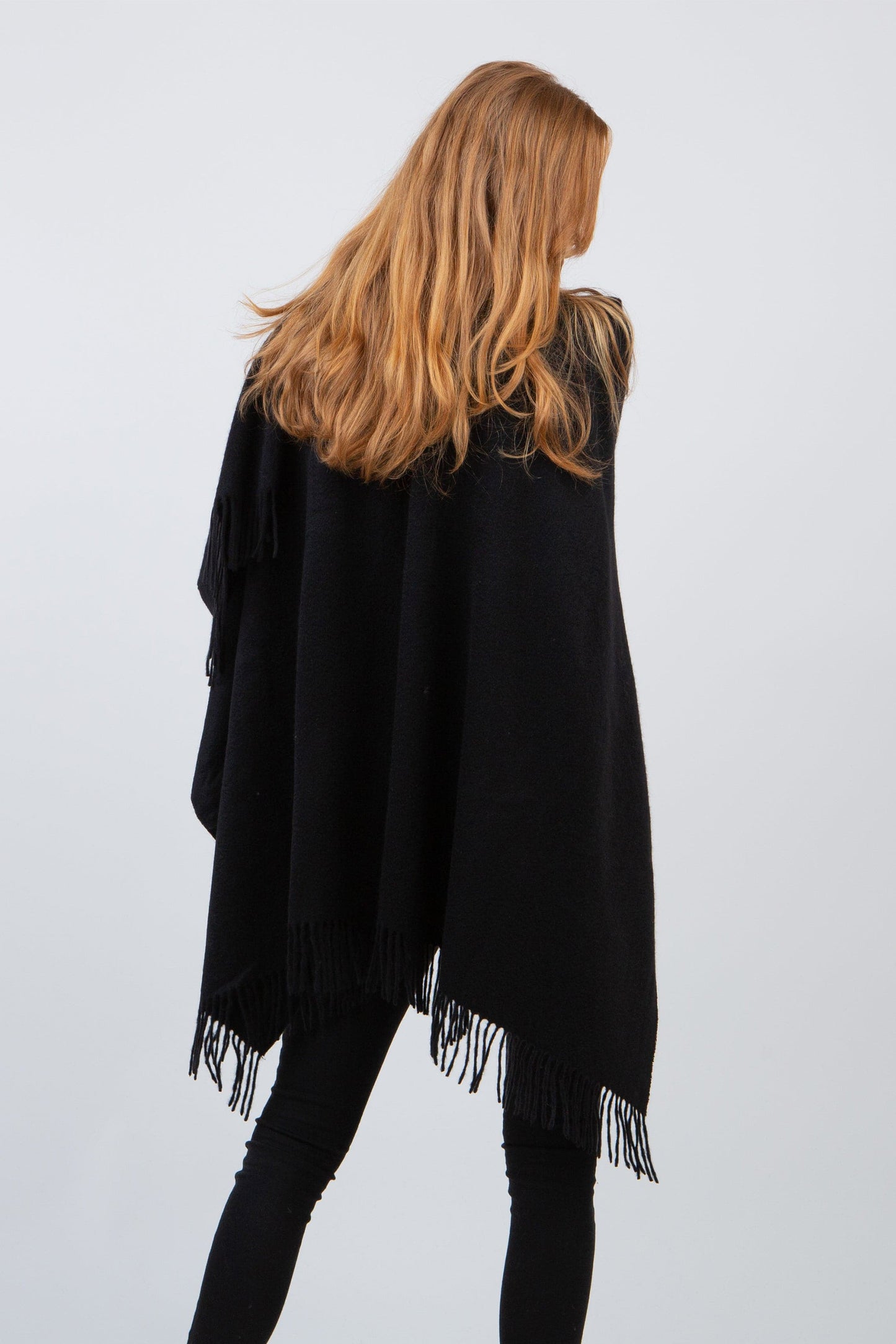 Solid Lambswool Wrap - Black