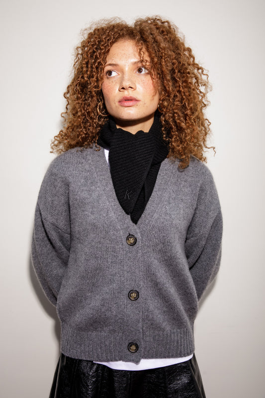 Knitted Cashmere Neck Tie - Black