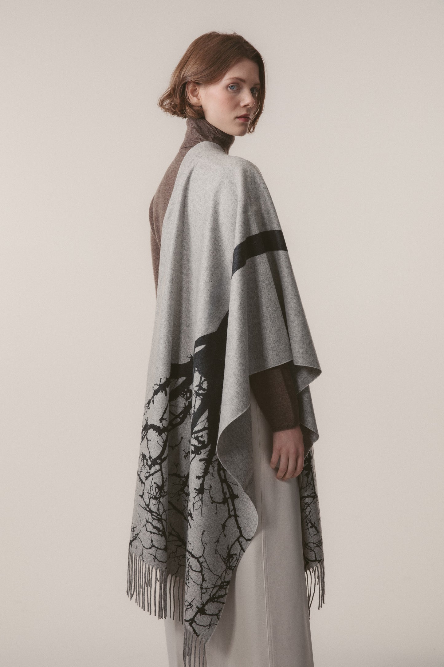 Tree Print Cashmere Double Sided Stole - Grey & Black