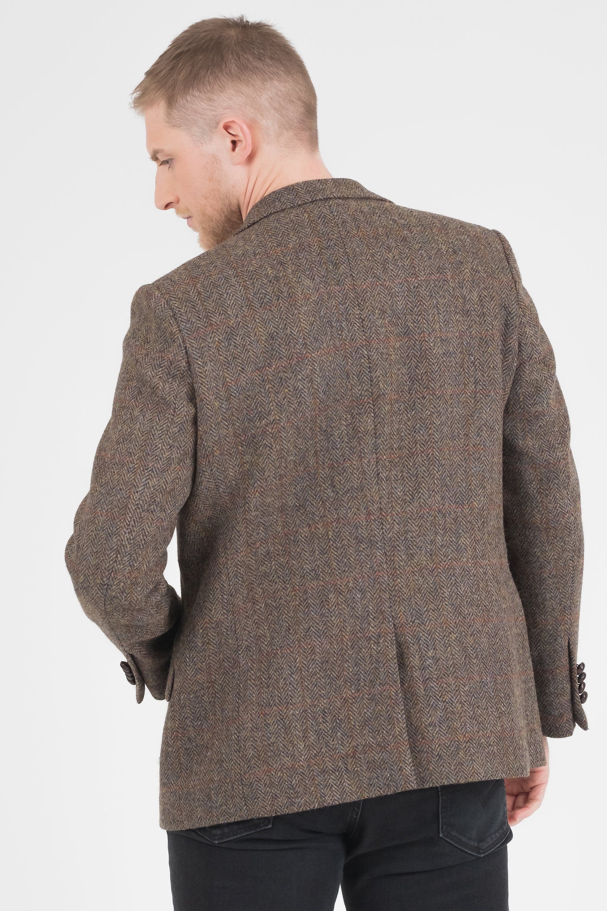 Men's Harris Tweed Finlay Jacket - Brown Check – Kiltane