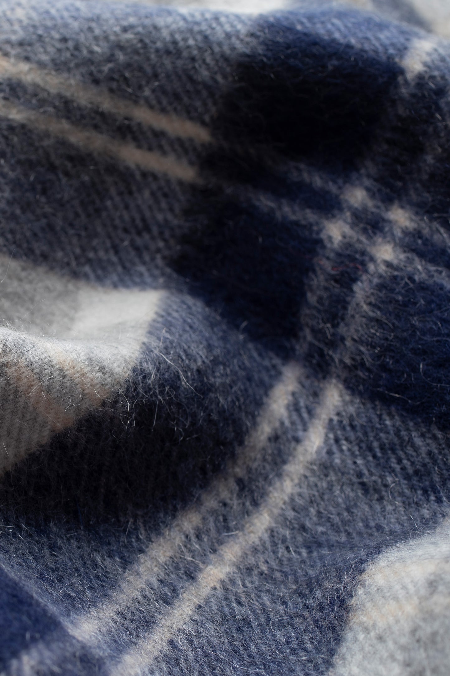 Heritage Tartan Cashmere Scarf - Silver Bannockbane