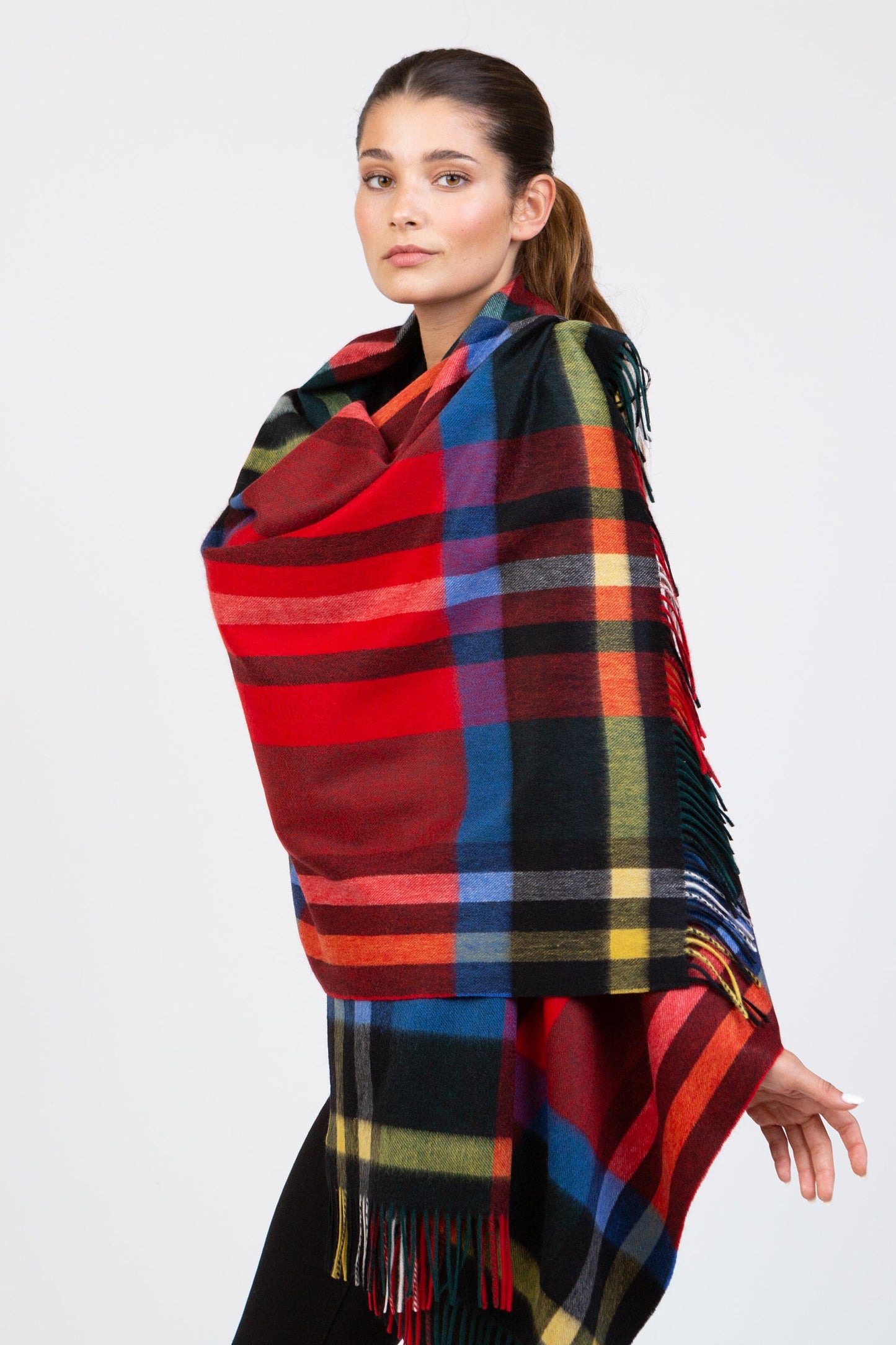 Heritage Tartan Cashmere Stole - Exploded Royal Stewart