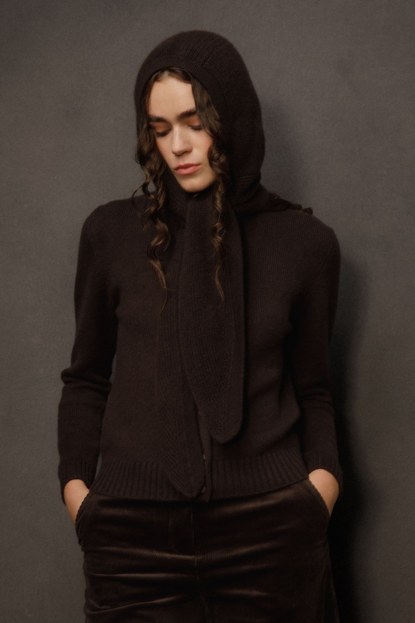 Hooded Cashmere Scarf - Peat Brown