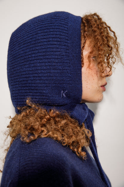 Knitted Cashmere Bonnet - Navy