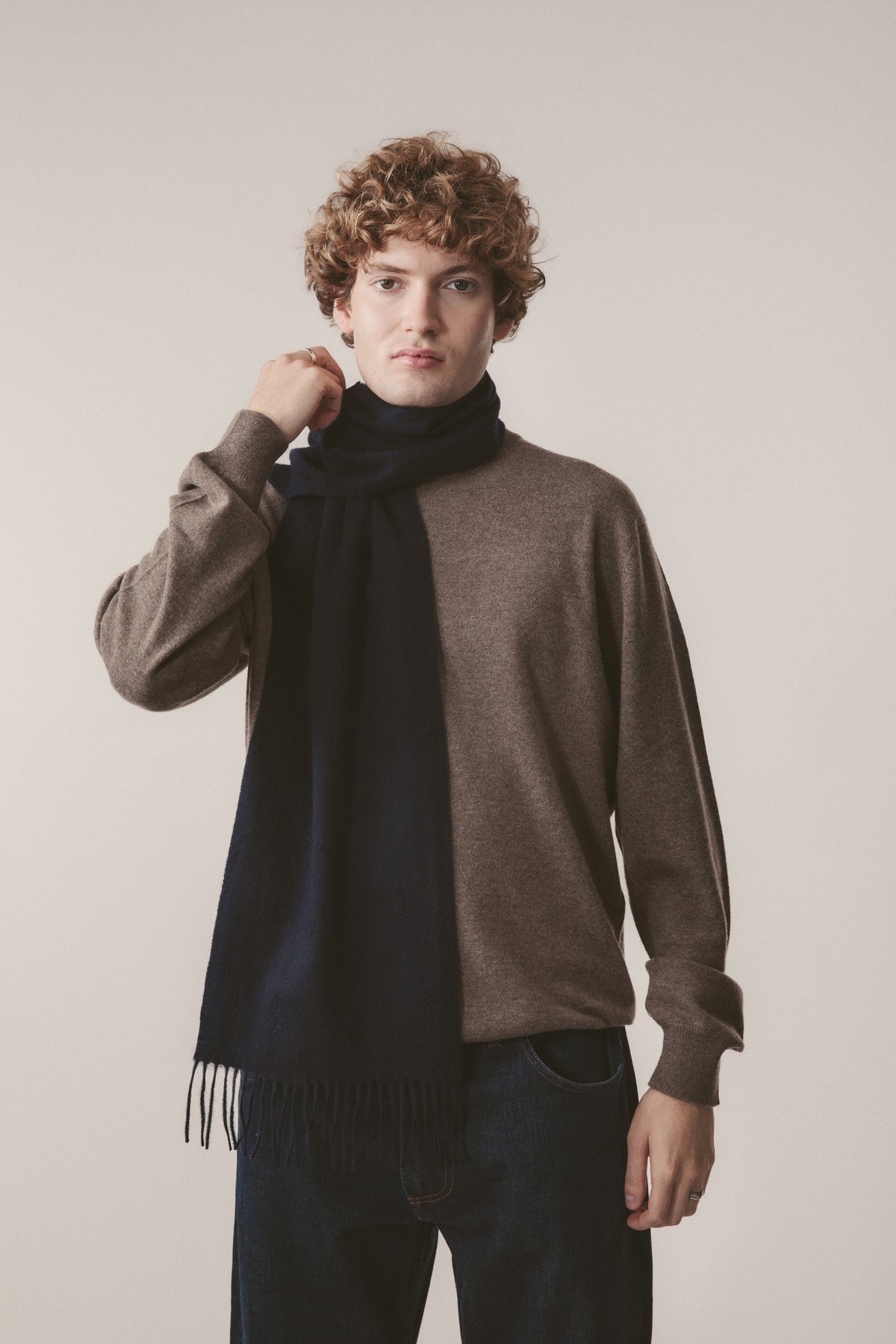 Solid Lambswool Scarf - Dark Navy